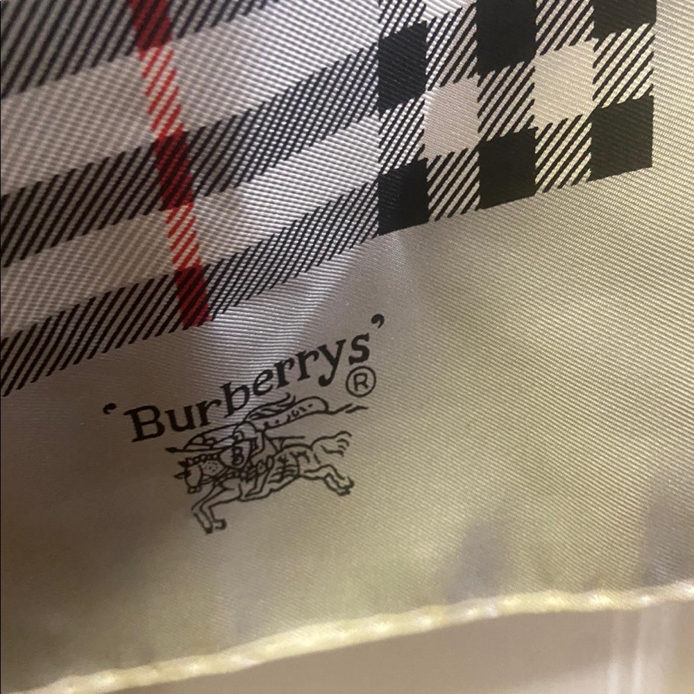 Burberry vintage silk scarf “Burberry’s” marker authentic scarf - Picture 3 of 8